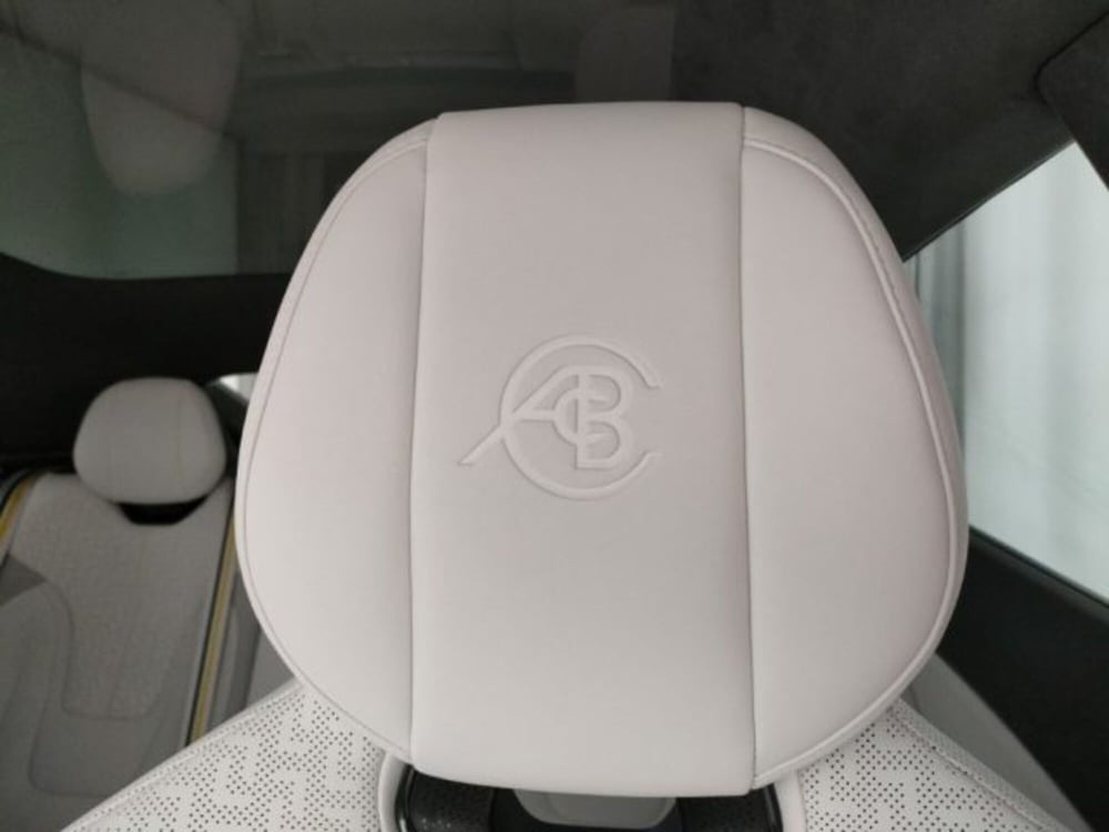 Lotus Emeya usata a Modena (18)