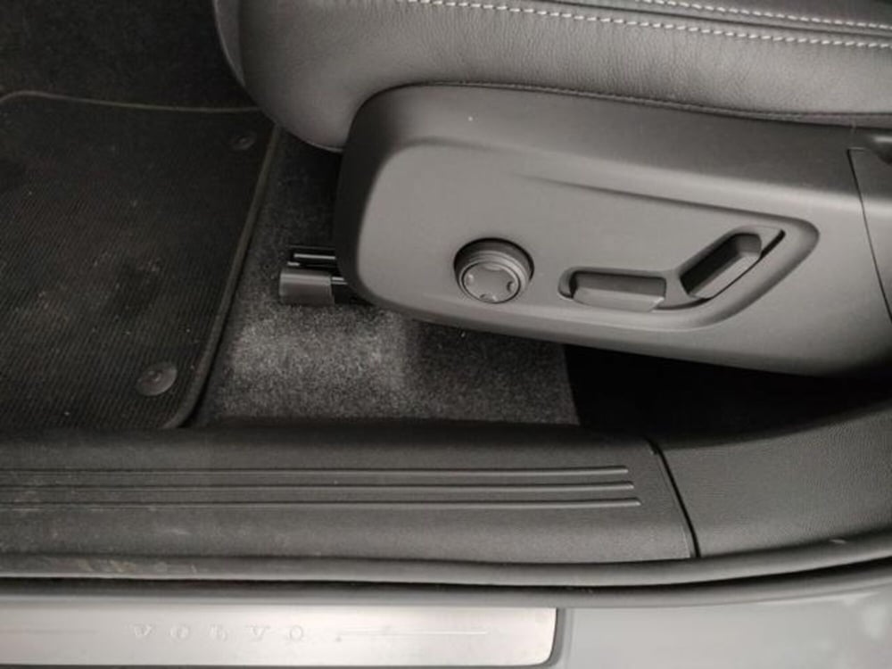 Volvo XC40 usata a Modena (17)