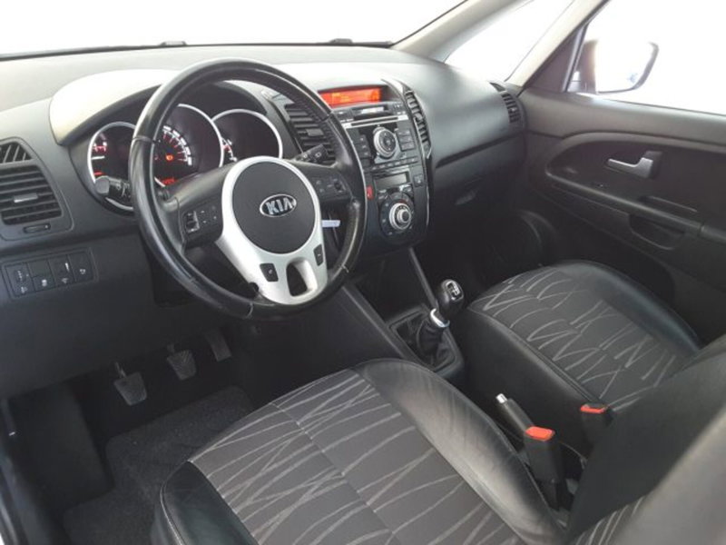 Kia Venga usata a Firenze (5)