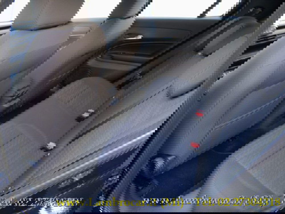 Jeep Avenger nuova a Milano (5)