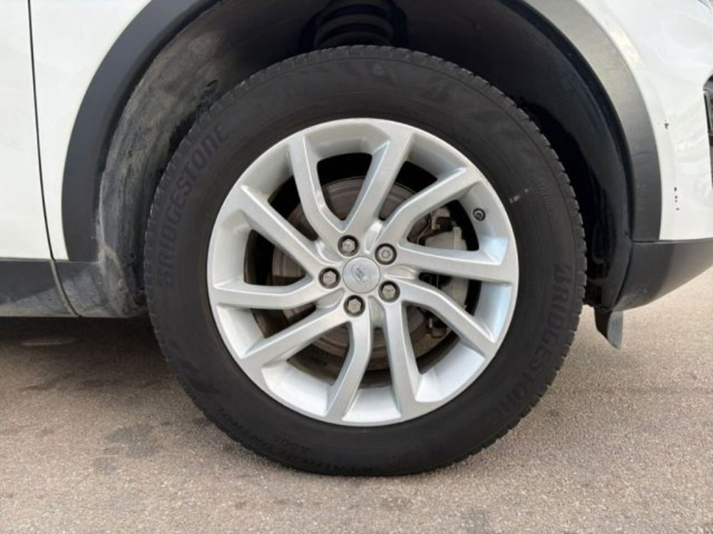 Land Rover Discovery Sport usata a Lecce (10)