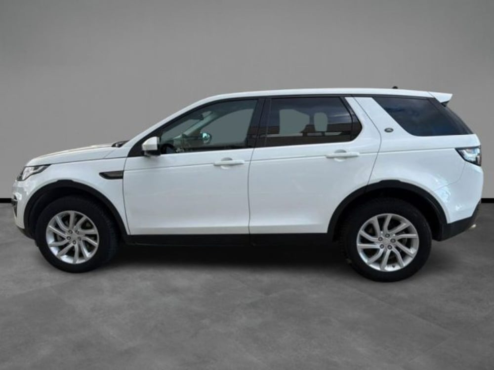 Land Rover Discovery Sport usata a Lecce (2)