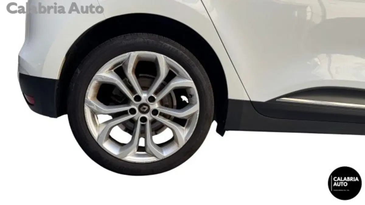 Renault Scenic E-Tech Electric usata a Reggio Calabria (17)
