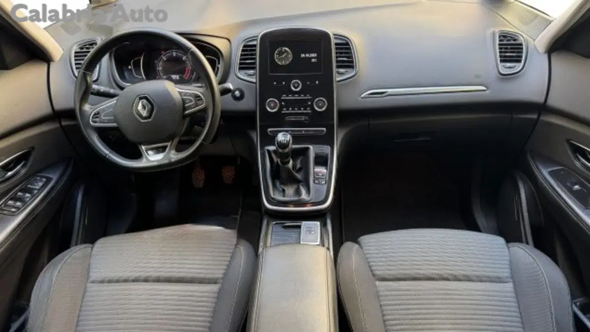 Renault Scenic E-Tech Electric usata a Reggio Calabria (7)