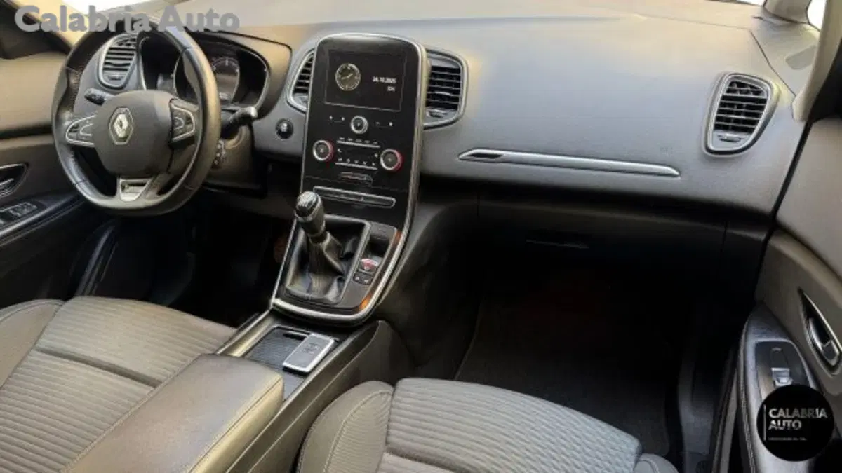 Renault Scenic E-Tech Electric usata a Reggio Calabria (8)