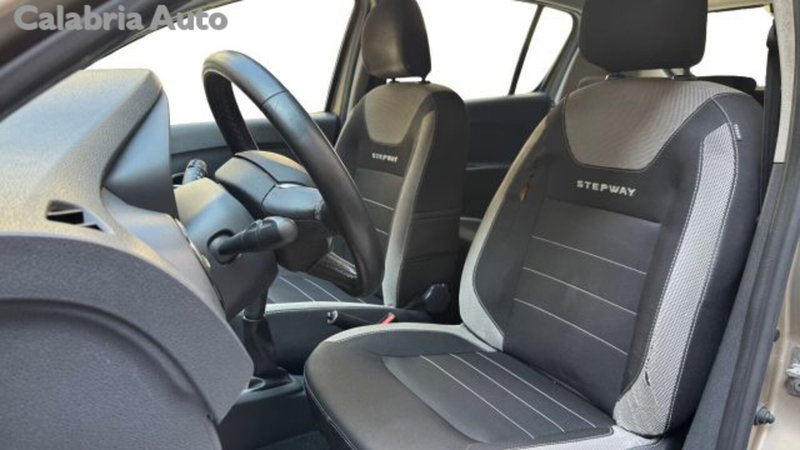 Dacia Sandero usata a Reggio Calabria (10)