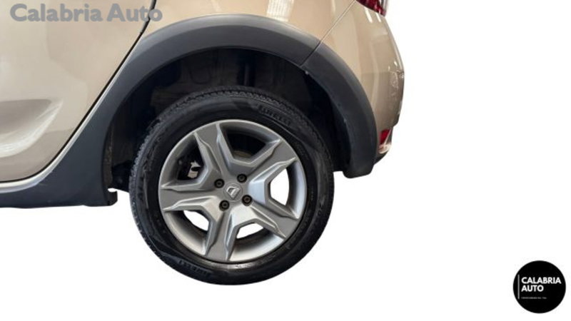 Dacia Sandero usata a Reggio Calabria (18)