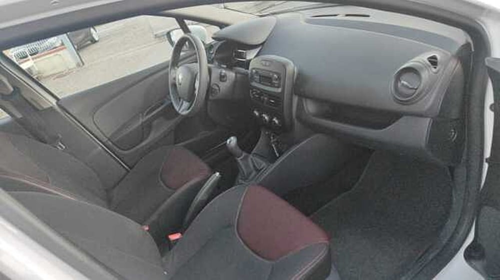 Renault Clio usata a Firenze (11)