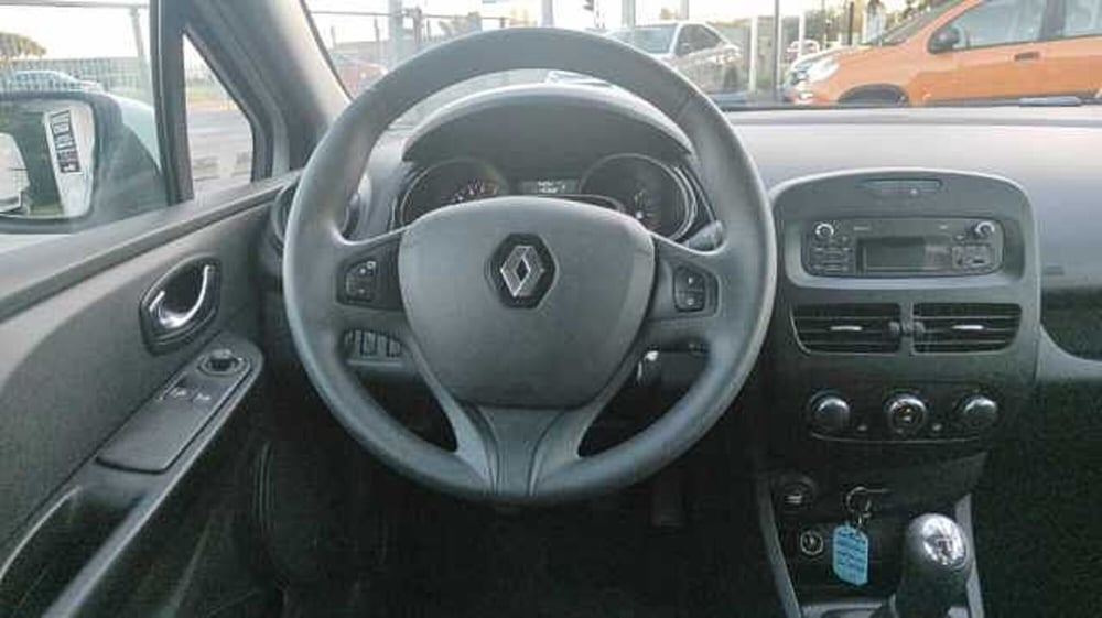 Renault Clio usata a Firenze (15)