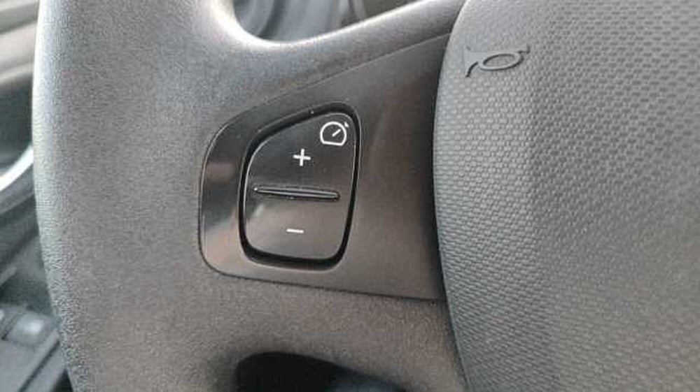 Renault Clio usata a Firenze (16)