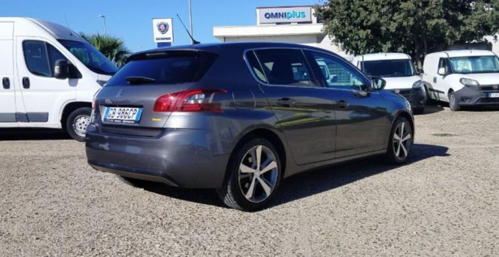 Peugeot 308 usata a Oristano (3)