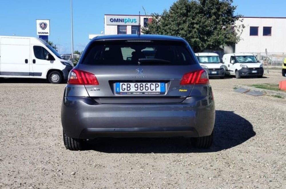 Peugeot 308 usata a Oristano (4)