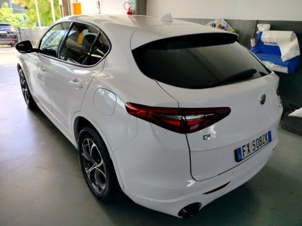 Alfa Romeo Stelvio usata a Forlì-Cesena (16)