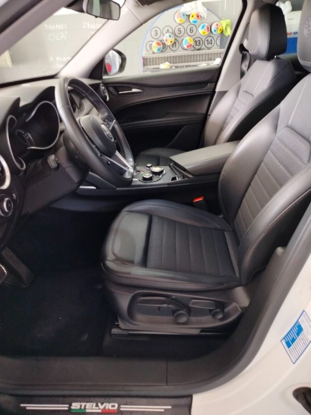 Alfa Romeo Stelvio usata a Forlì-Cesena (18)