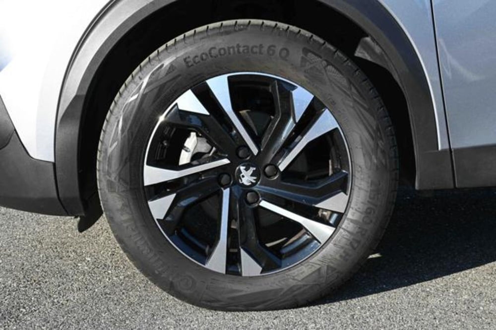 Peugeot 2008 nuova a Torino (10)