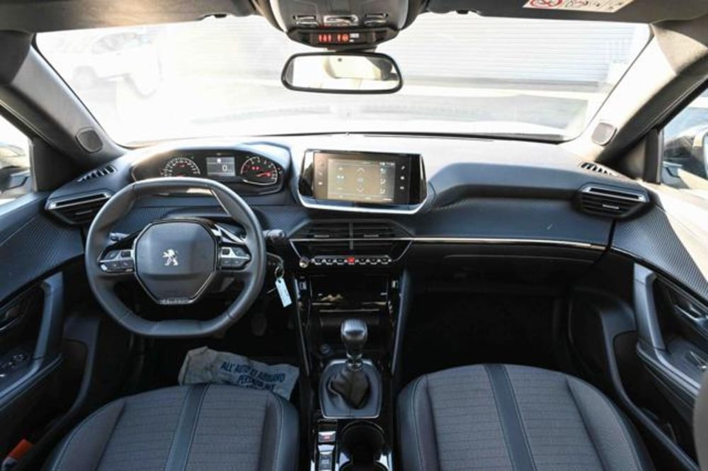 Peugeot 2008 nuova a Torino (11)