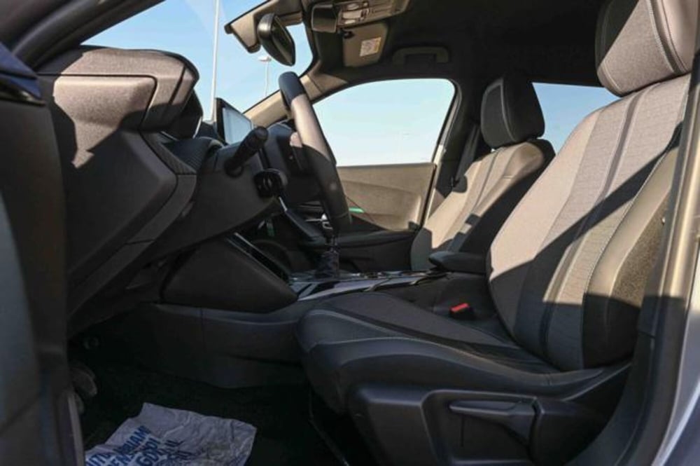 Peugeot 2008 nuova a Torino (13)