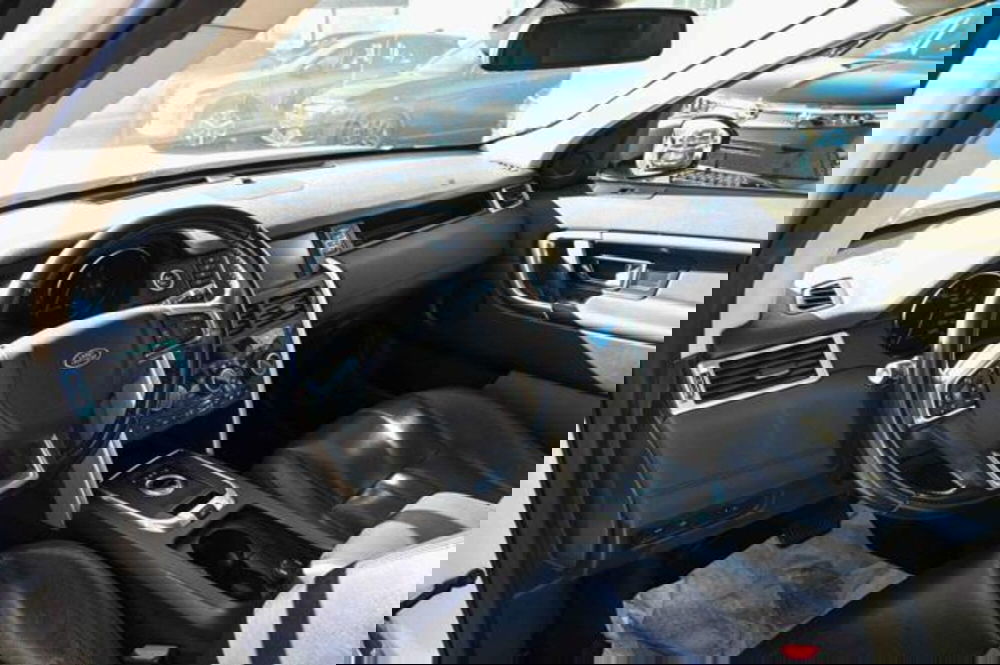 Land Rover Discovery Sport usata a Torino (12)