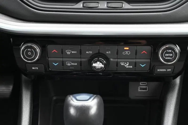 Jeep Compass usata a Torino (19)