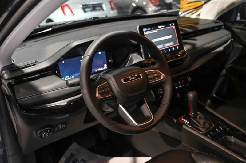 Jeep Compass usata a Torino (11)