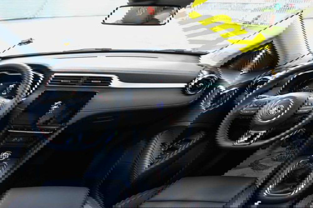 Mg ZS nuova a Torino (11)