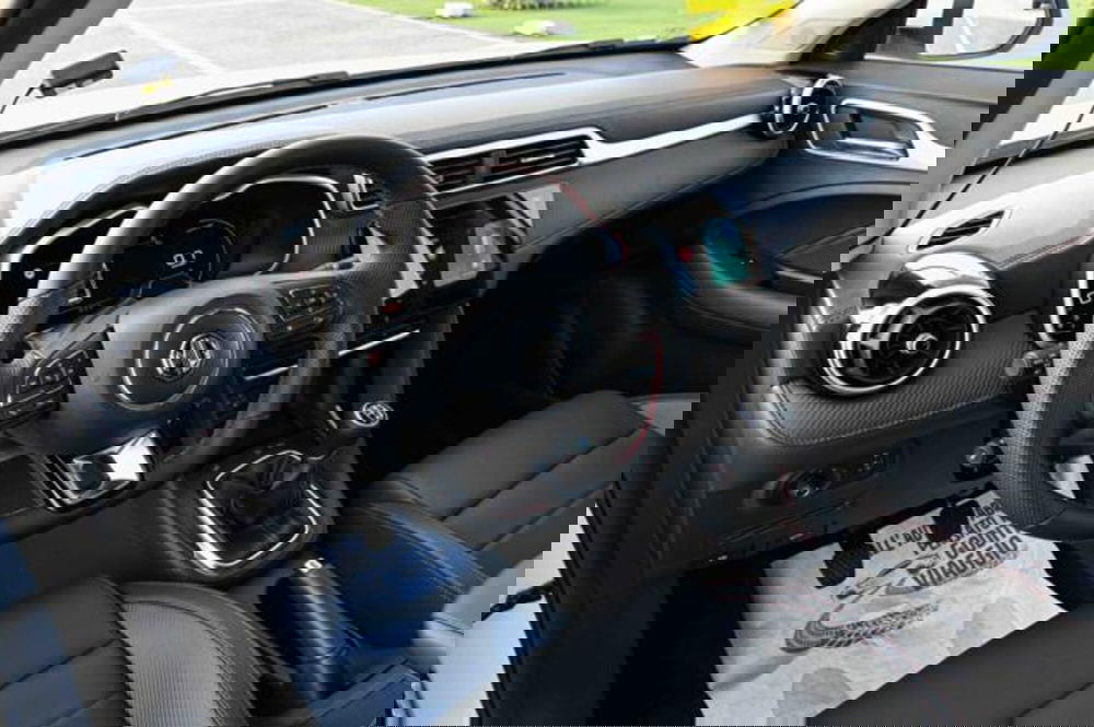 Mg ZS nuova a Torino (12)