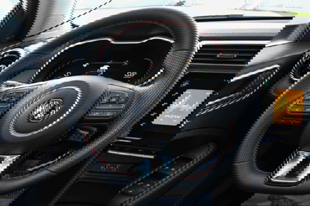 Mg ZS nuova a Torino (16)