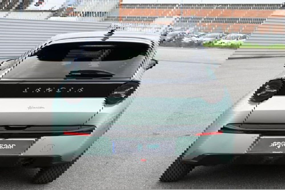 Lancia Ypsilon usata a Torino (6)