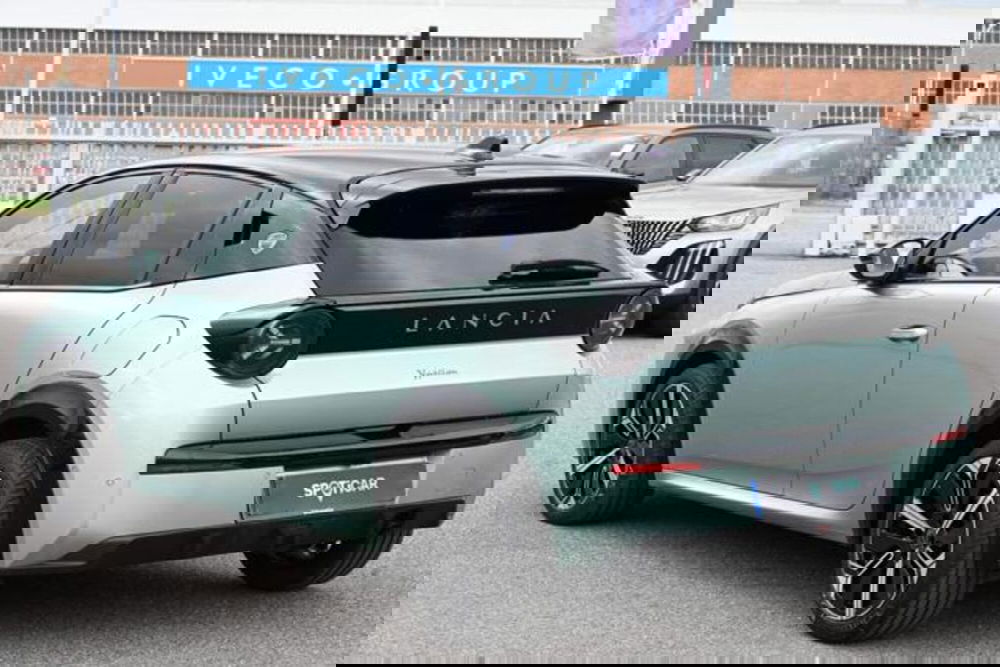 Lancia Ypsilon usata a Torino (7)