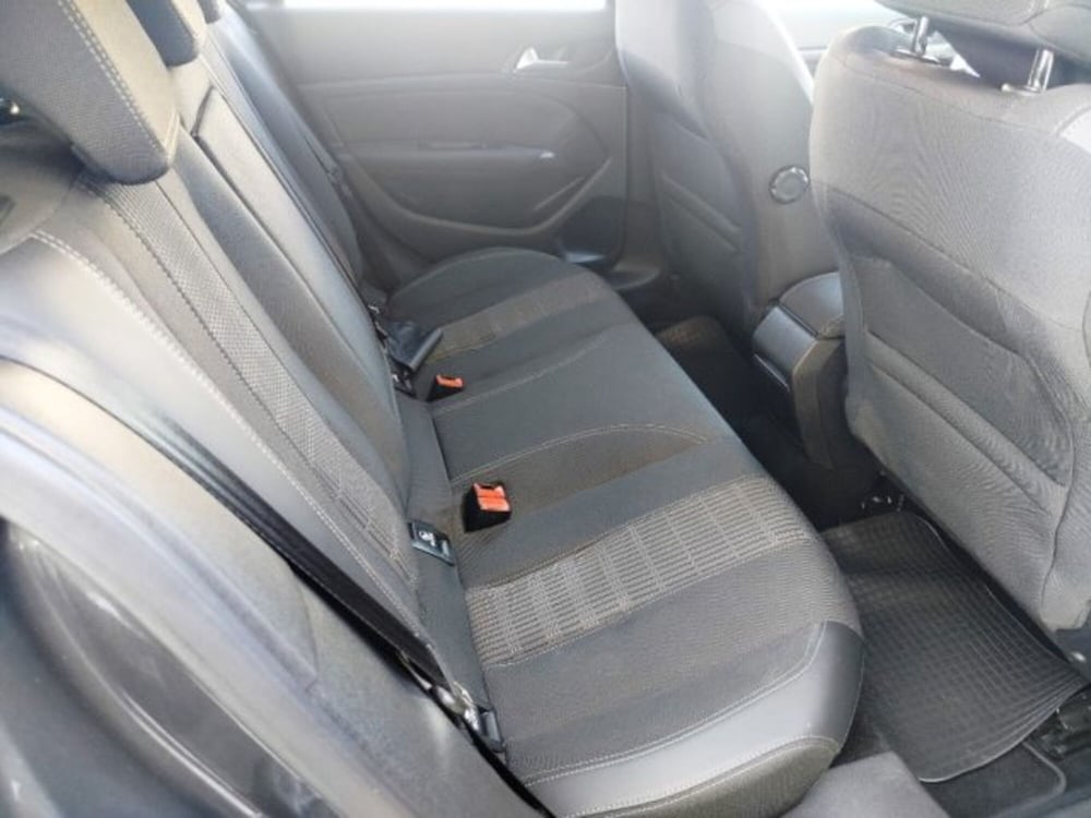 Peugeot 308 usata a Oristano (12)