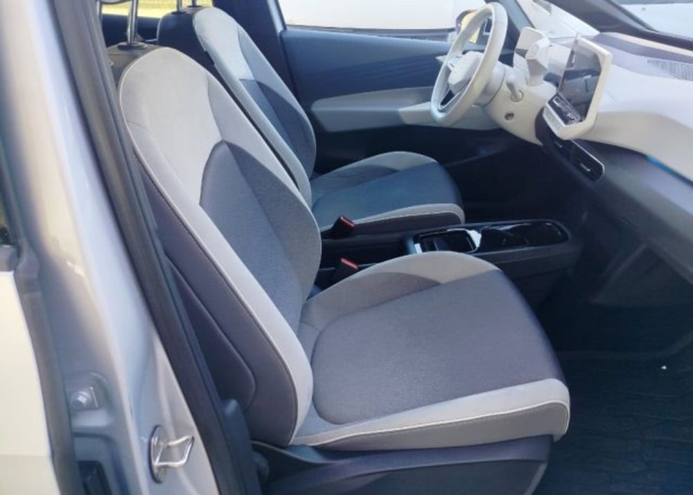 Volkswagen ID.3 usata a Oristano (10)