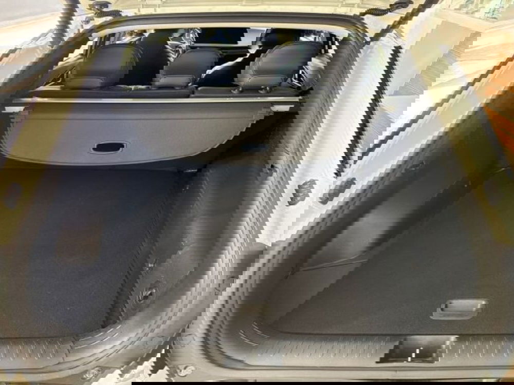 Kia EV6 usata a Catania (12)