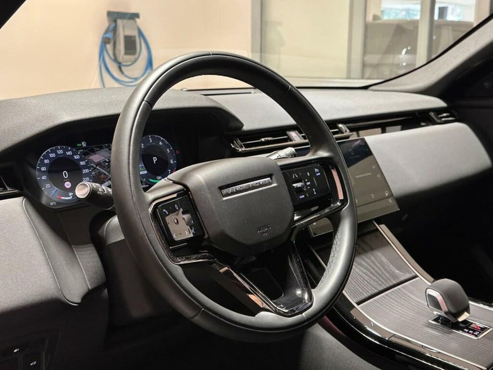 Land Rover Range Rover Velar usata a Varese (11)