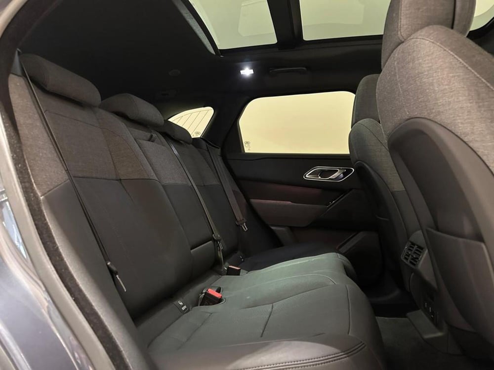 Land Rover Range Rover Velar usata a Varese (5)