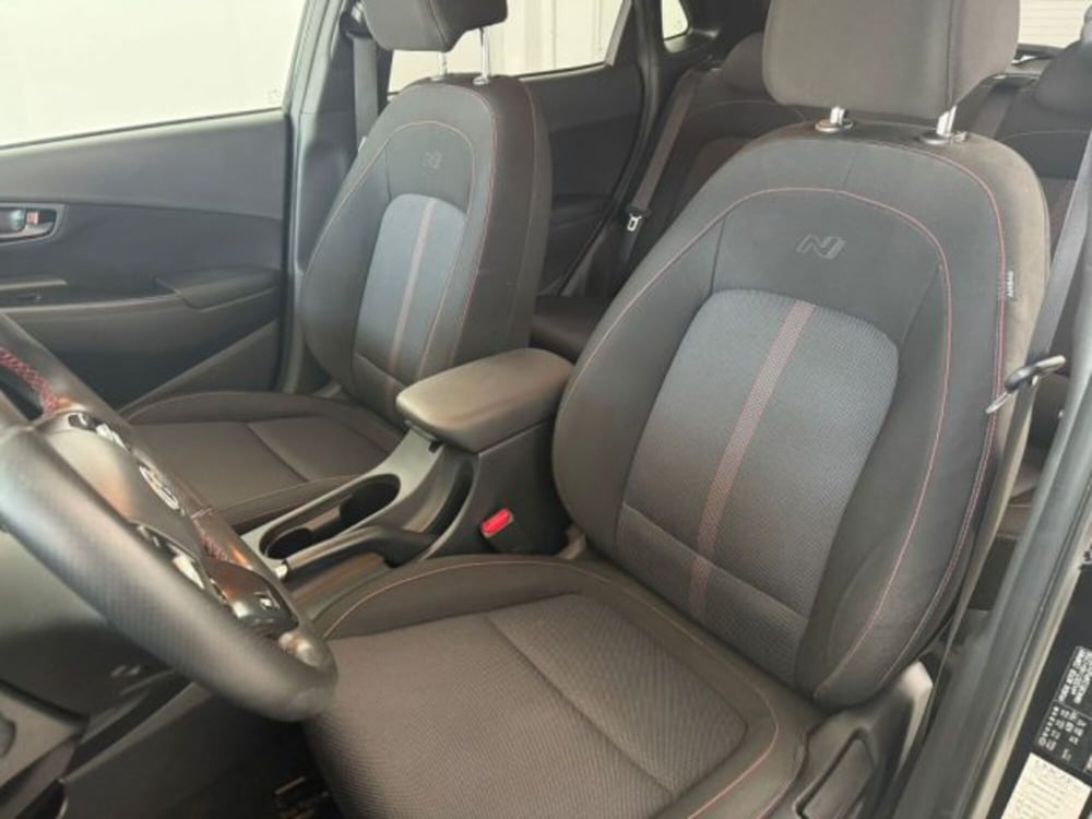 Hyundai Kona usata a Cuneo (9)