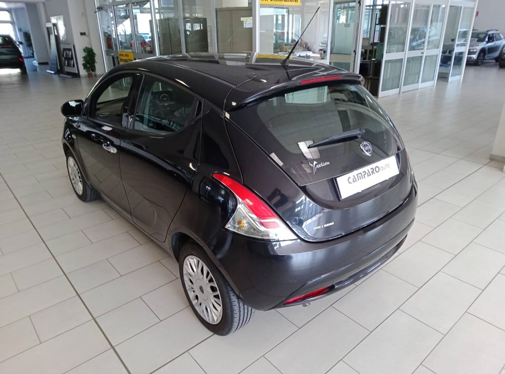 Lancia Ypsilon usata a Alessandria (14)