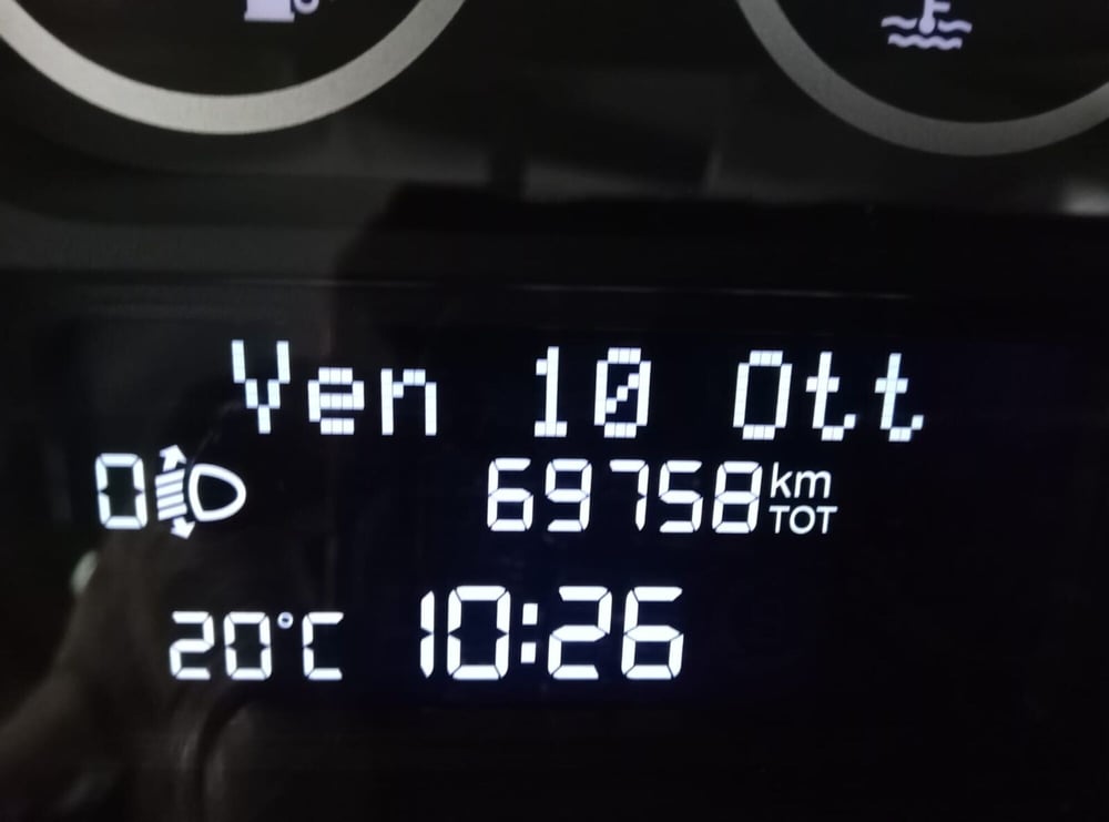 Lancia Ypsilon usata a Alessandria (6)