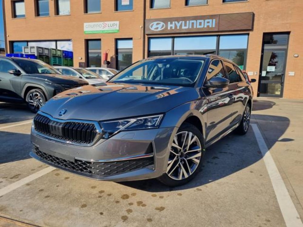 Skoda Octavia Station Wagon nuova a Pisa