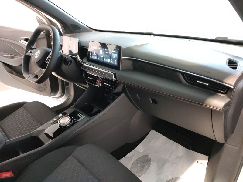 Mg MG3 nuova a L'Aquila (12)