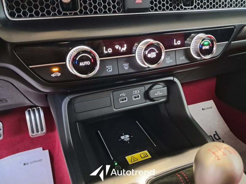 Honda Civic nuova a Bari (13)