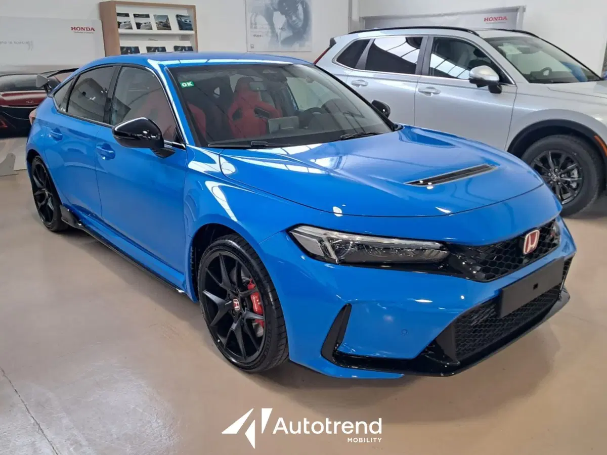 Honda Civic nuova a Bari (3)
