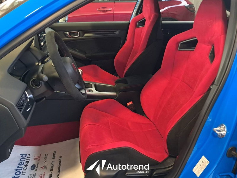 Honda Civic nuova a Bari (7)