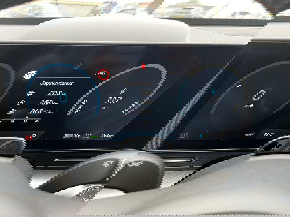 Hyundai Kona nuova a Vercelli (13)