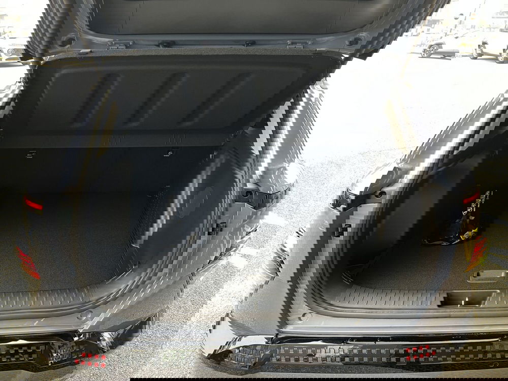 Hyundai Kona nuova a Vercelli (8)