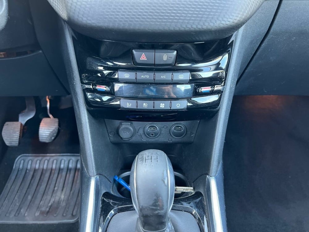 Peugeot 2008 usata a Sondrio (14)