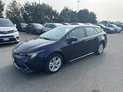 Toyota Corolla Touring Sports 1.8 Hybrid Business del 2022 usata a Piacenza