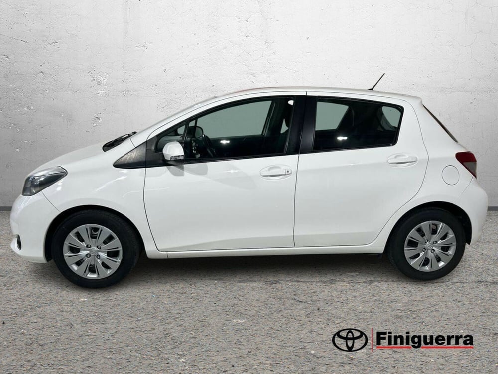 Toyota Yaris usata a Lecco (6)
