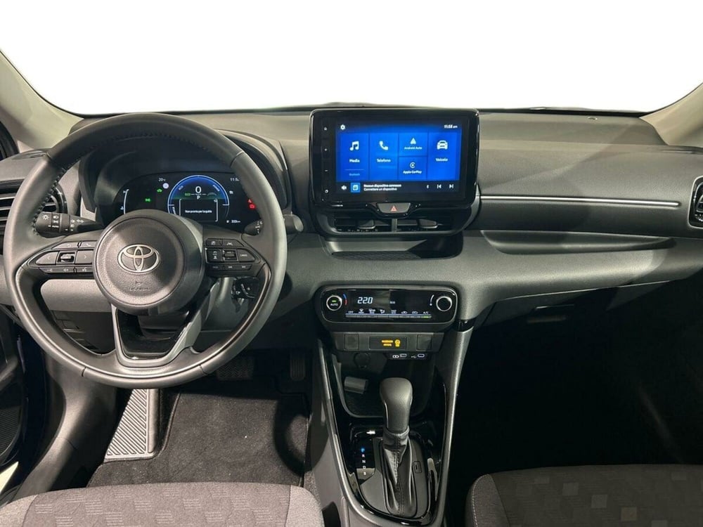 Toyota Yaris usata a Lecco (8)