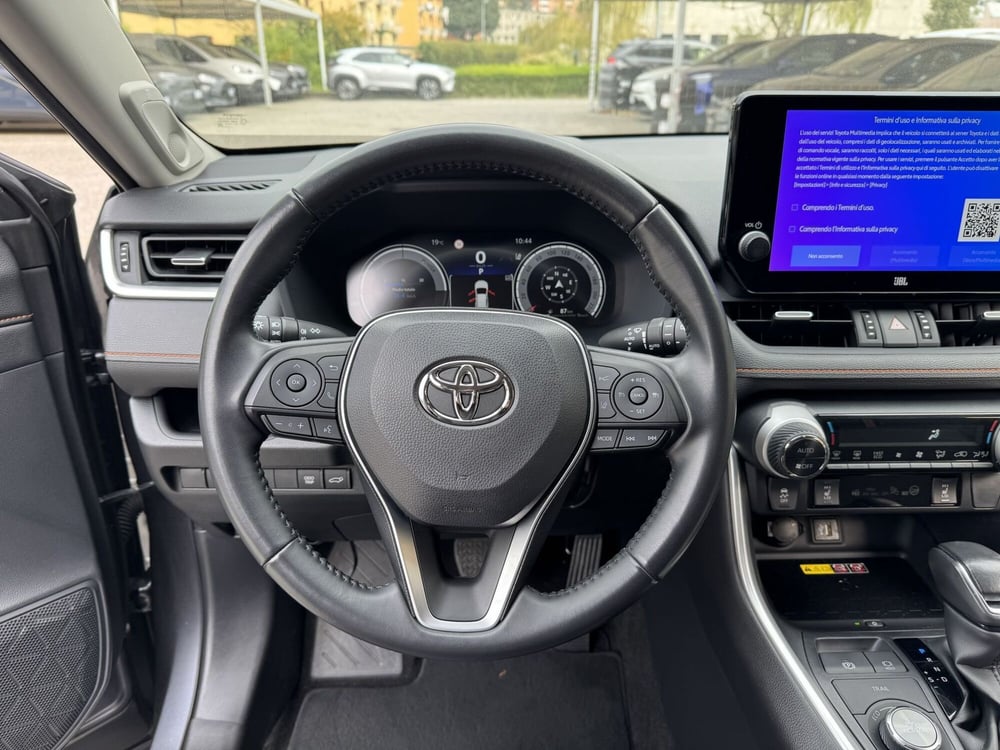 Toyota Rav4 usata a Como (8)