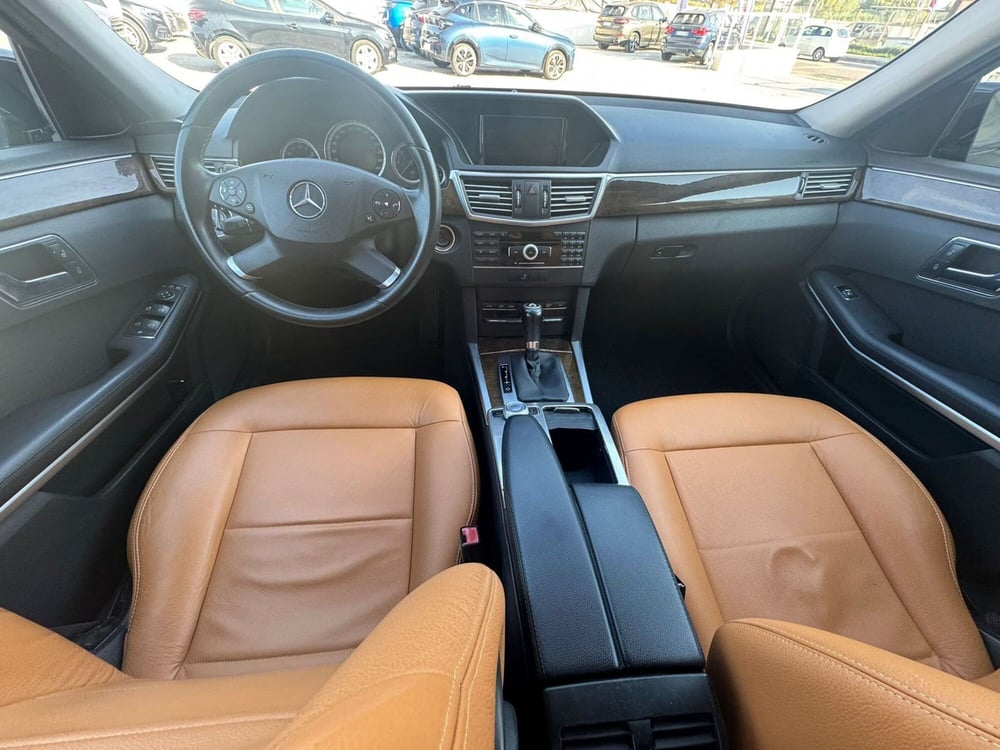 Mercedes-Benz Classe E usata a Salerno (12)